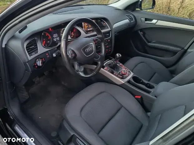 Audi A4 Avant 2.0 TDI DPF Ambiente - 3