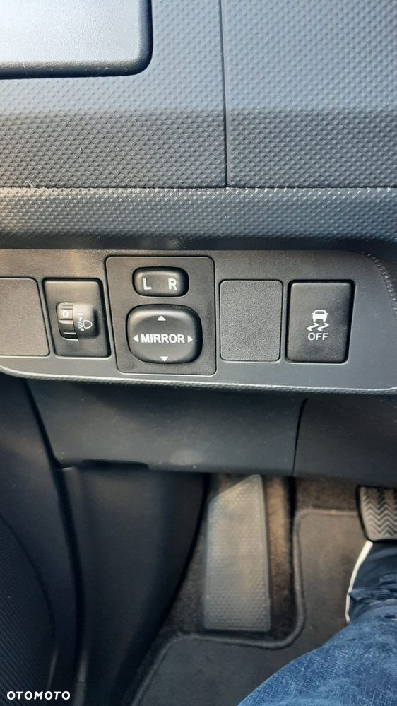 Toyota Auris 1.6 VVT-i Sol - 20