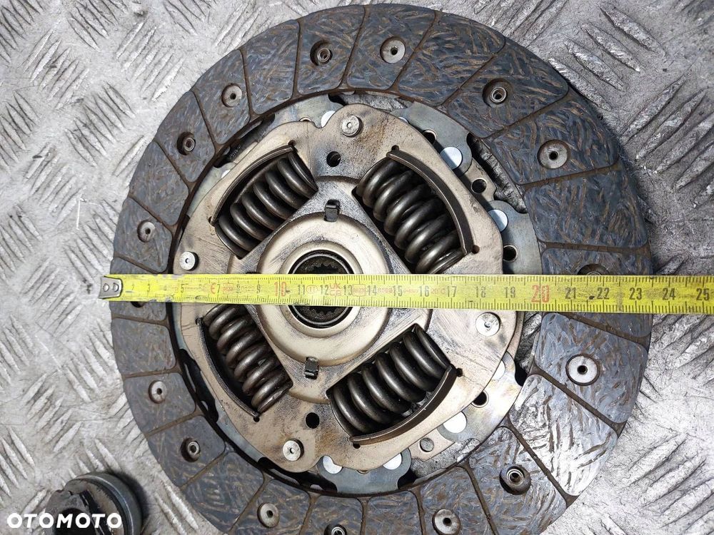 SPRZĘGŁO TARCZA + DOCISK + ŁOŻYSKO OPOROWE CITROEN C3 I 1.6 HDI 3082634041 - 7