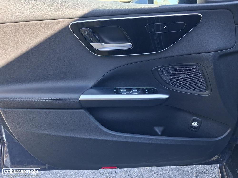 Mercedes-Benz C 220 d Avantgarde - 7