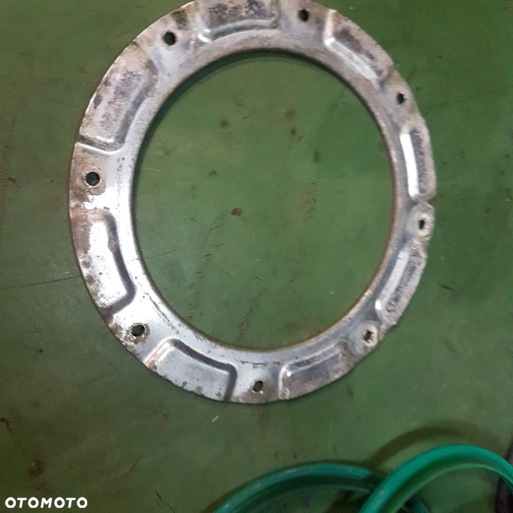 uszczelka guma mocowanie korek blacha zbiornika pompy wlewu doblo panda grande evo 500 seicento uno cc  Qubo fiorino ducato boxer iveco - 4