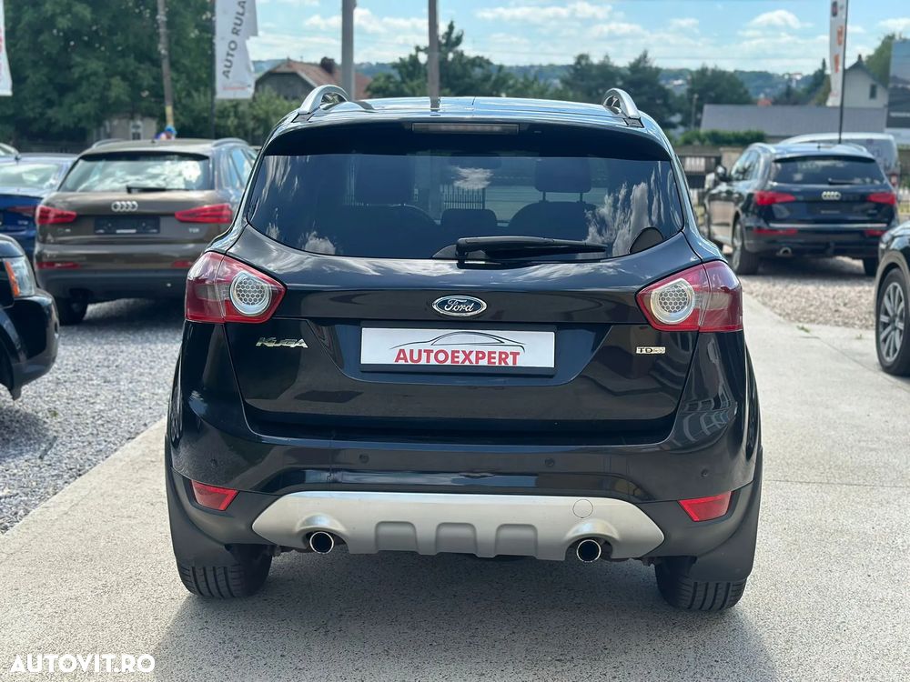 Ford Kuga 2.0 TDCi 4x4 Titanium - 6