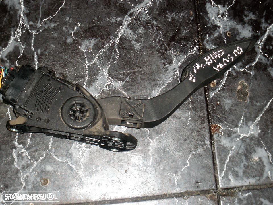 Pedal elétrico Suzuki Swift 2009 - 1