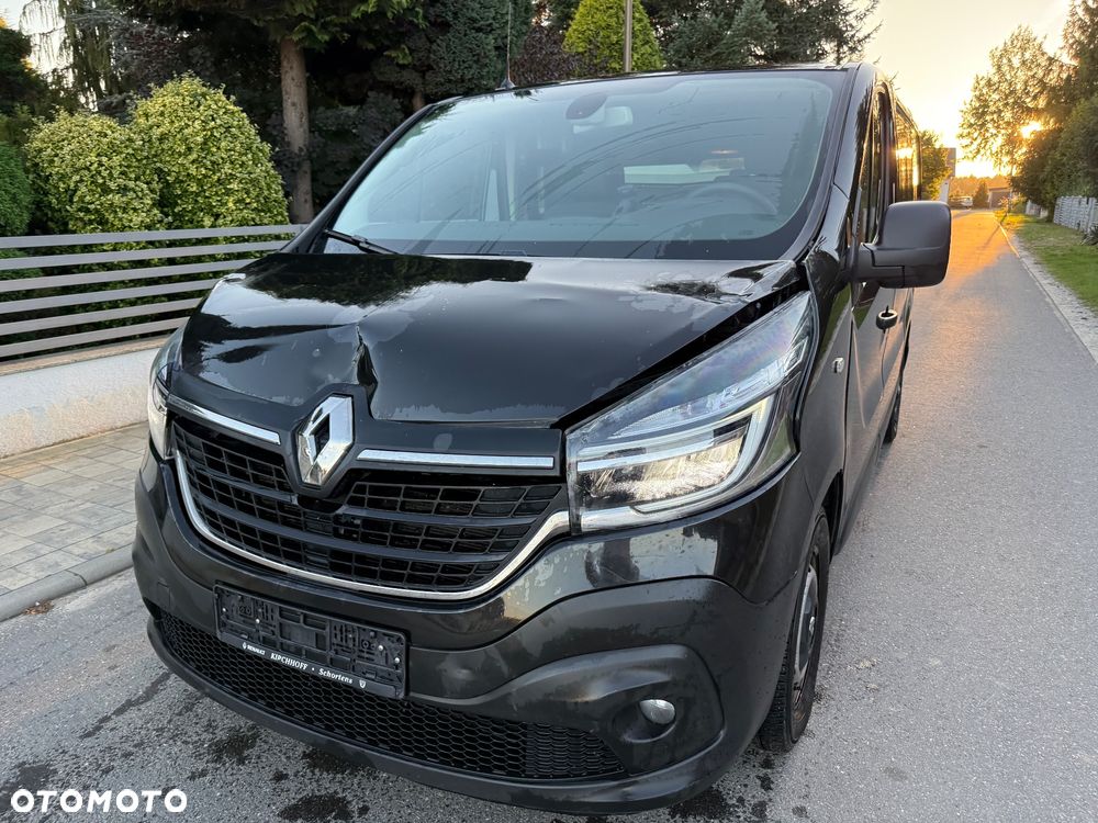 Renault Trafic - 2