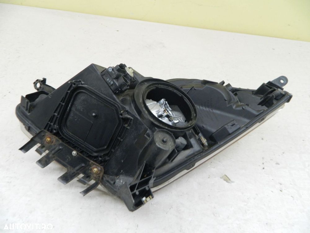 Far dreapta Toyota Prius Halogen, 2004, 2005, 2006, 2007, 2008, 2009. - 6