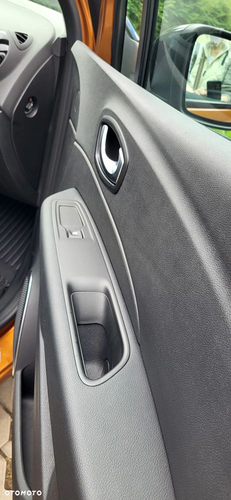 Renault Captur - 9