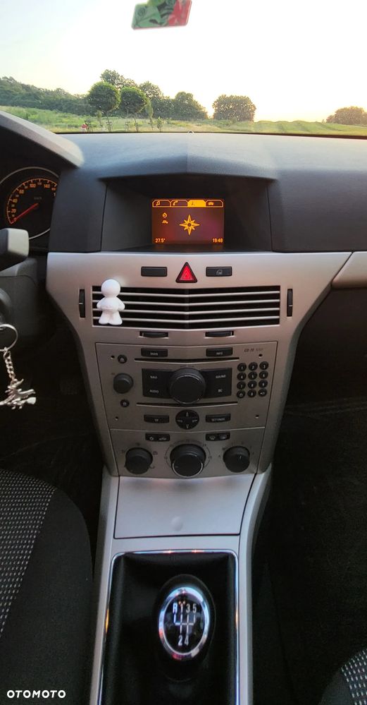 Opel Astra 1.8 Edition - 9
