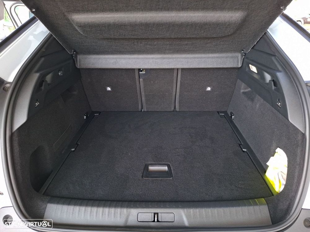 Peugeot 3008 1.6 Plug-in Hybrid Allure e-DCS7 - 23