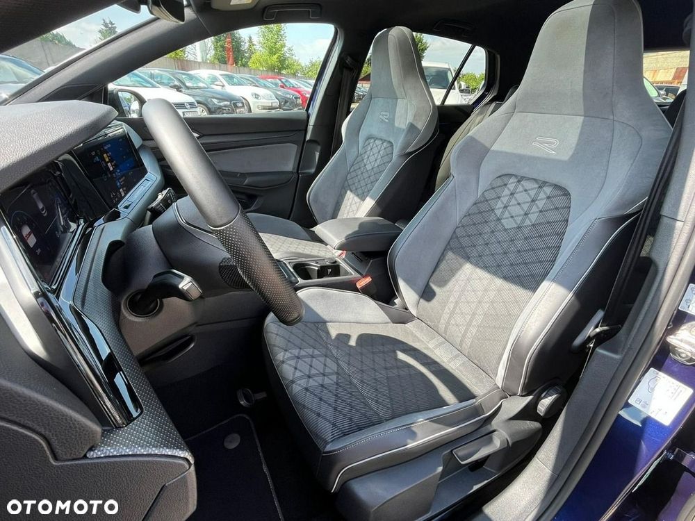 Volkswagen Golf 1.5 TSI EVO Life - 16