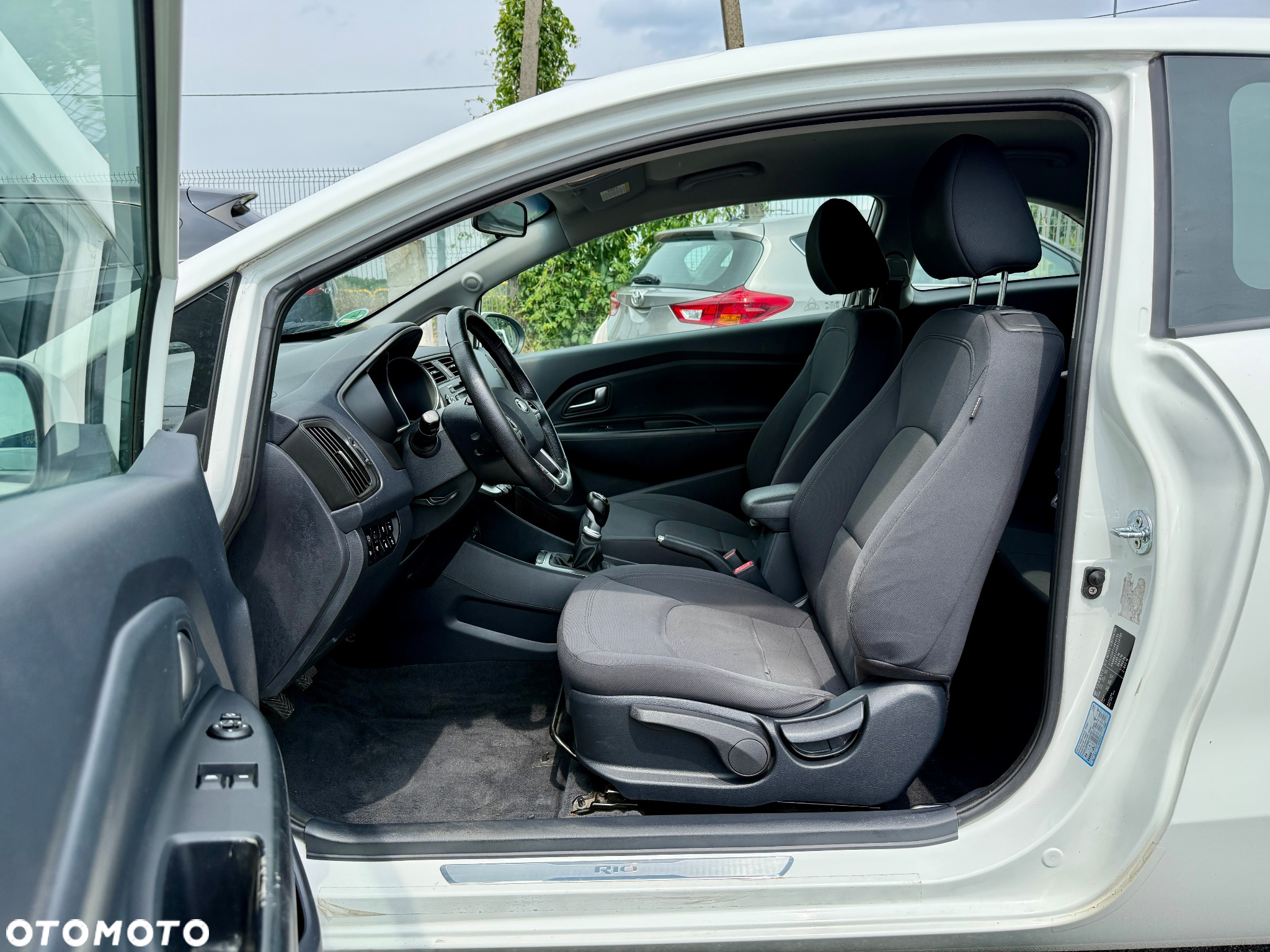 Kia Rio 1.4 Spirit - 19