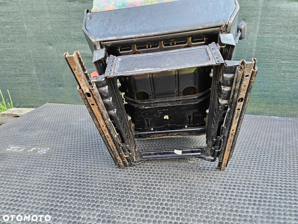 Fotele Fotel Siedzenie Kanapa Podlokietnik Oparcie Welur VW Passat B5 Przed Lift 1997r Komplet - 18