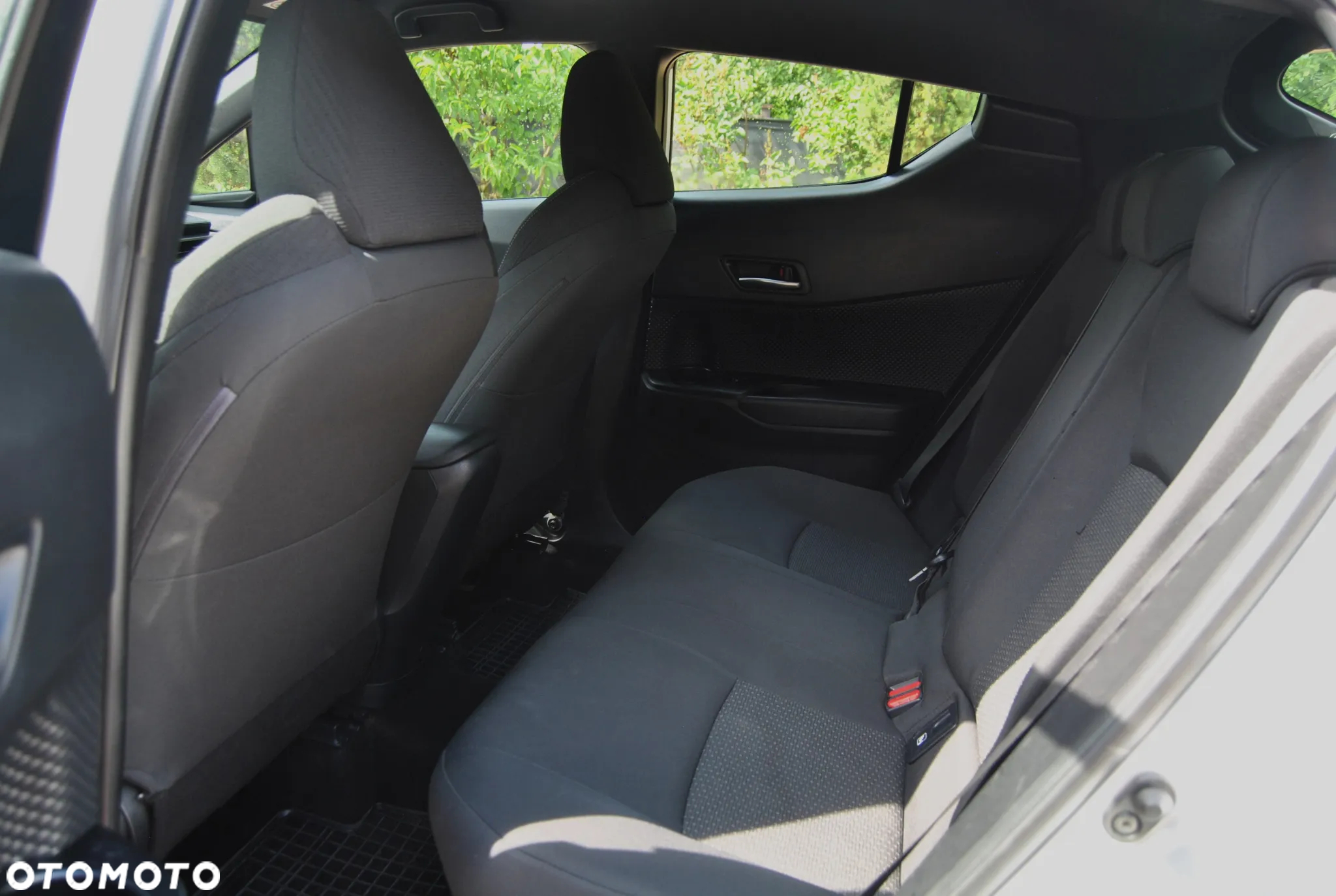 Toyota C-HR 1.8 Hybrid Comfort - 6