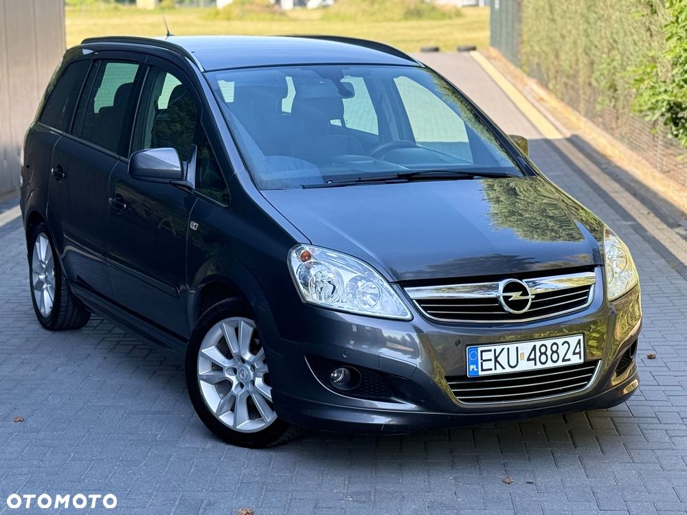 Opel Zafira 1.8 Innovation 110 Jahre - 17