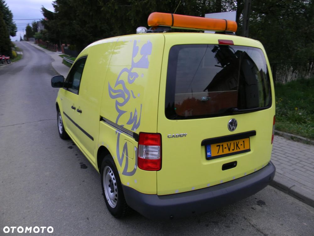 Volkswagen Caddy - 29