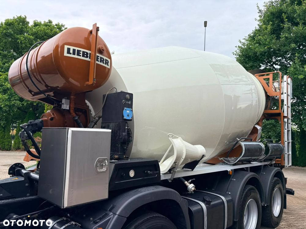 MAN MAN TGS 35.400 8x4 EURO6 BETONOMIESZARKA LIEBHERR - 11