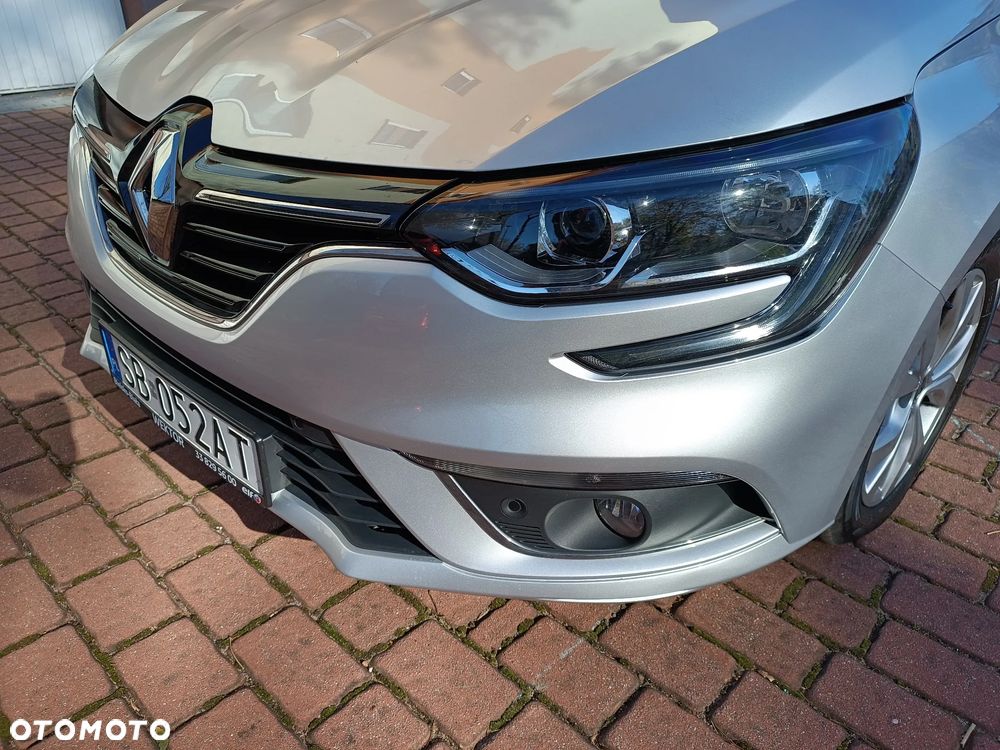 Renault Megane 1.5 Blue dCi Intens - 7