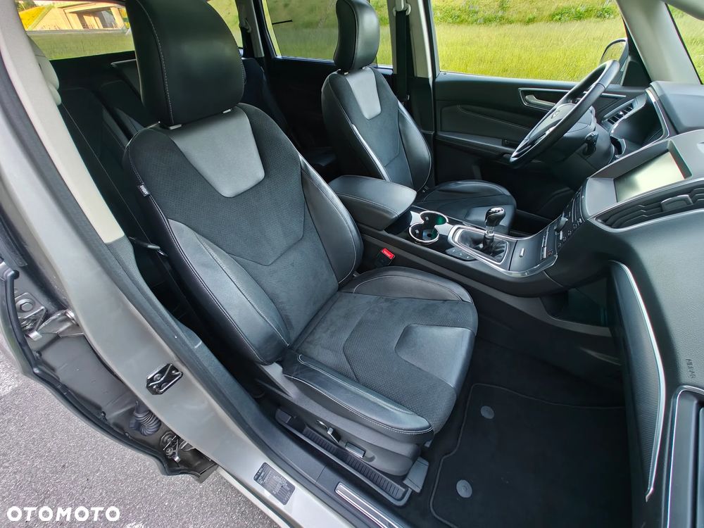 Ford S-Max 2.0 TDCi Titanium - 31