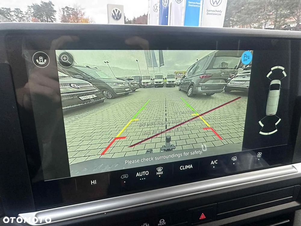 Volkswagen Transporter T7 - 17