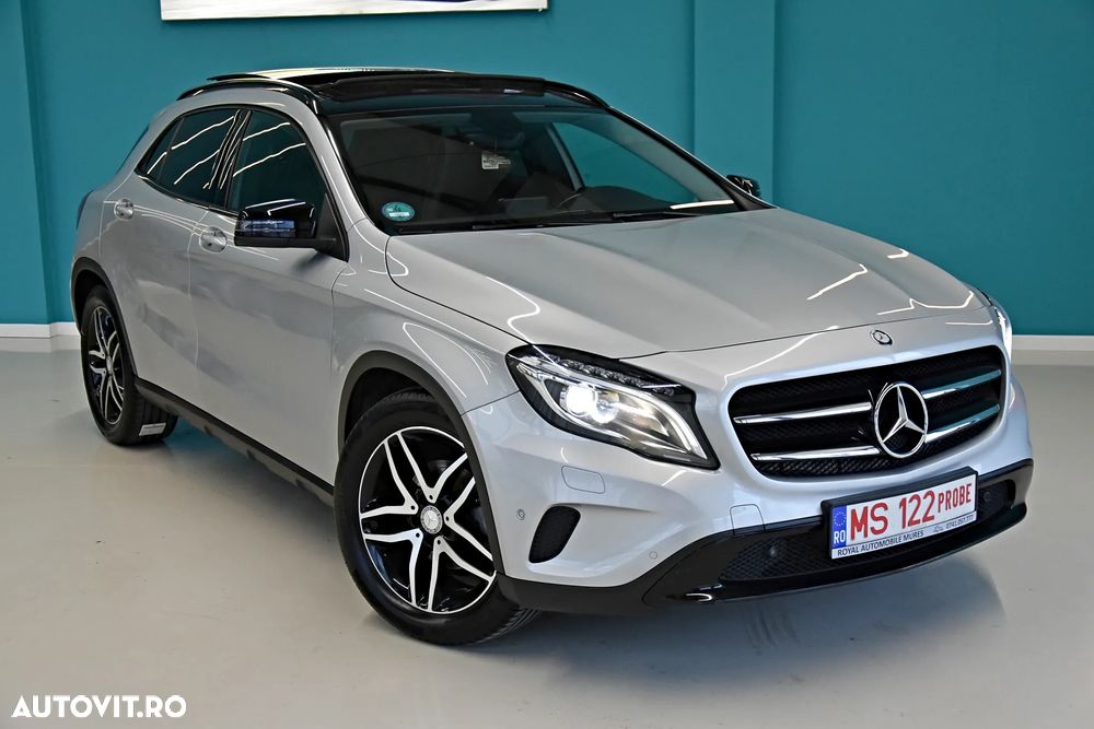 Mercedes-Benz GLA 200 AMG Line - 1