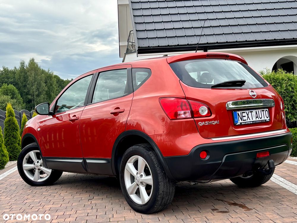 Nissan Qashqai 2.0 4x4 visia - 16