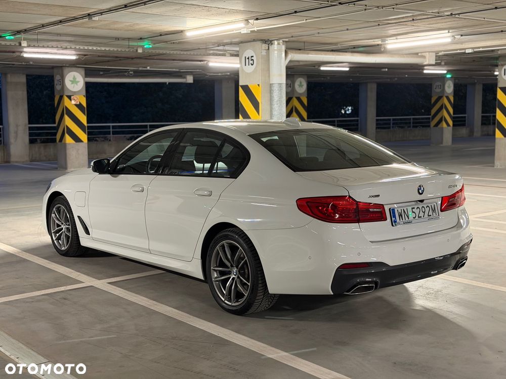 BMW Seria 5 530e xDrive M Sport sport - 7