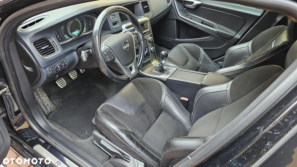 Volvo S60 T3 R-Design Summum - 7