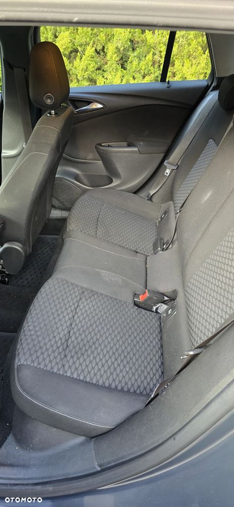 Opel Astra IV 1.6 CDTI Enjoy - 17