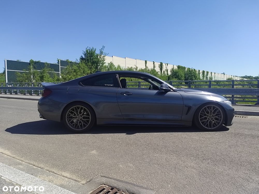 BMW Seria 4 435i M Sport - 14