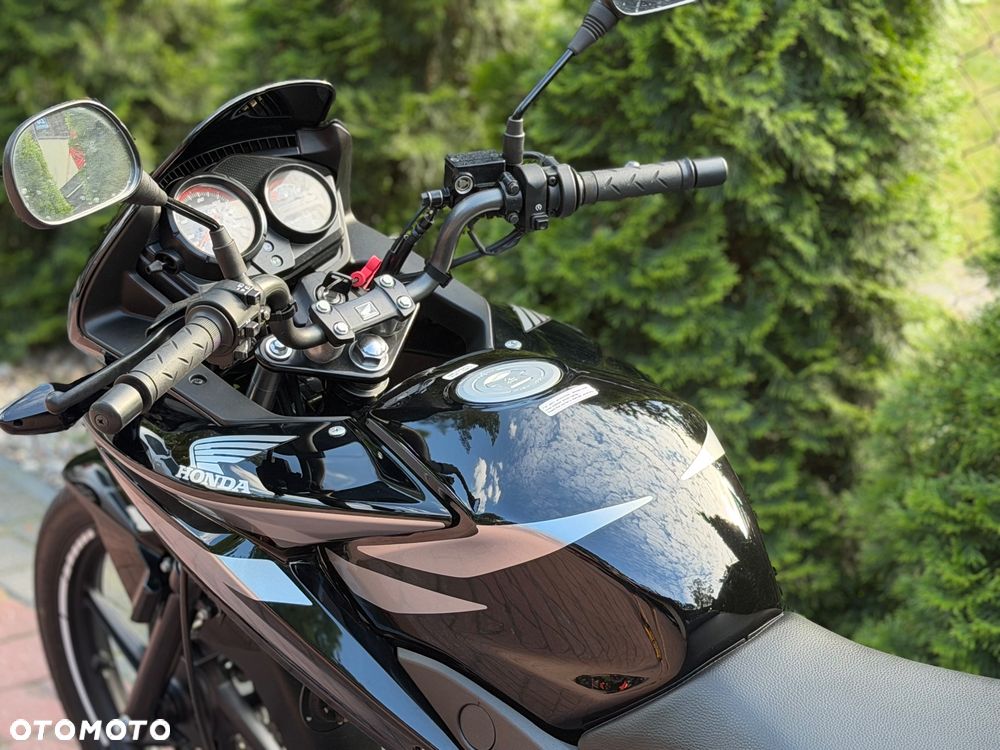 Honda CBF - 15