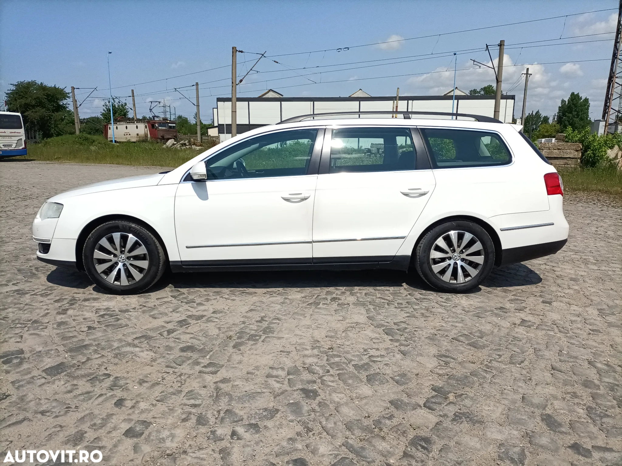 Volkswagen Passat Variant 2.0 TDI Highline DPF - 3