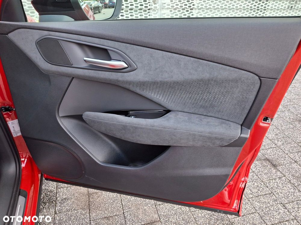 Audi Q3 Sportback - 16
