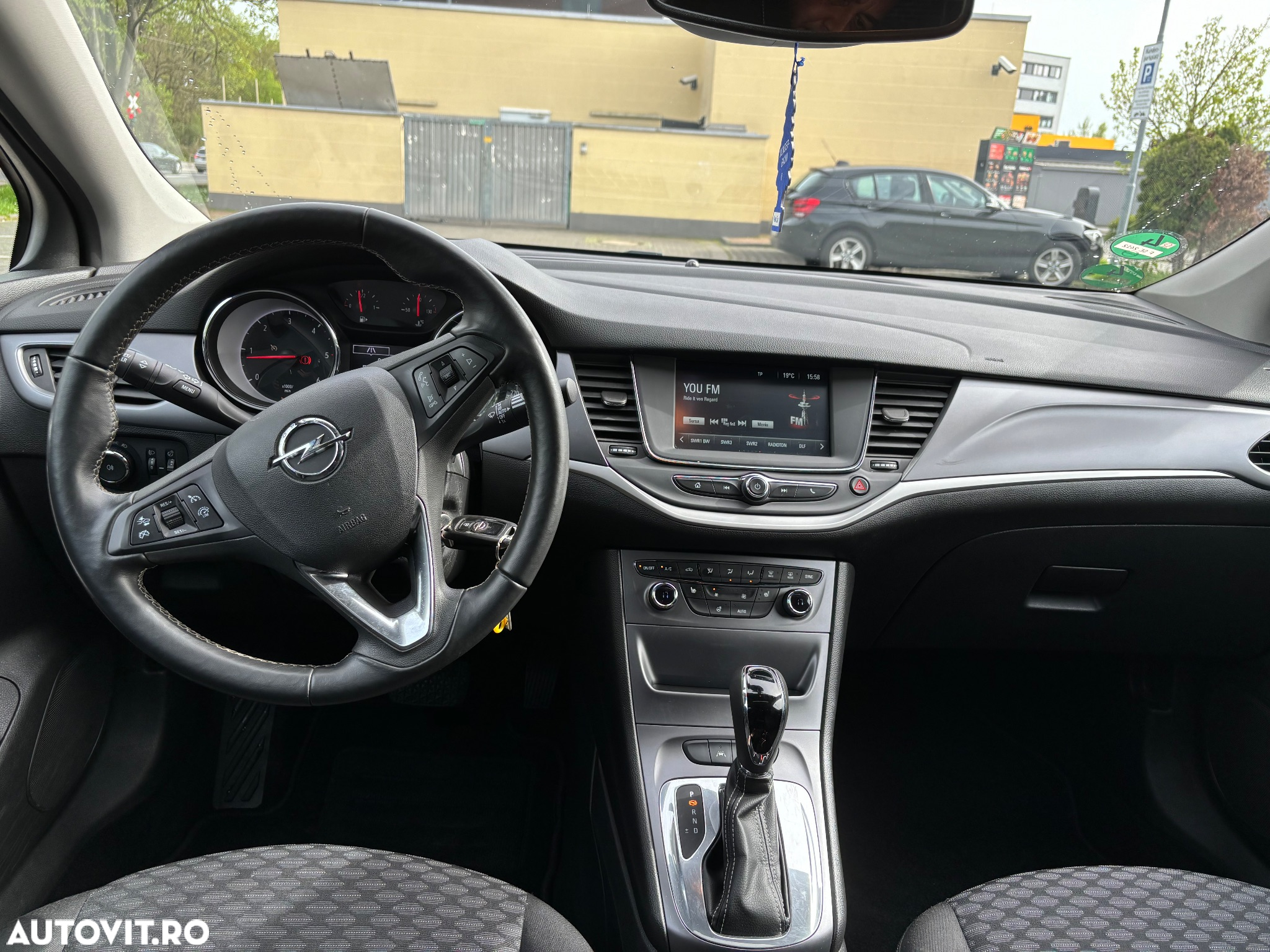 Opel Astra 1.6 D (CDTI) Automatik Edition - 19
