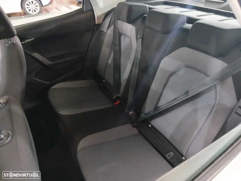SEAT Arona 1.0 TSI Style - 11