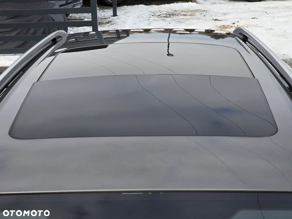 Ford Kuga 2.0 TDCi 4x4 Trend - 36