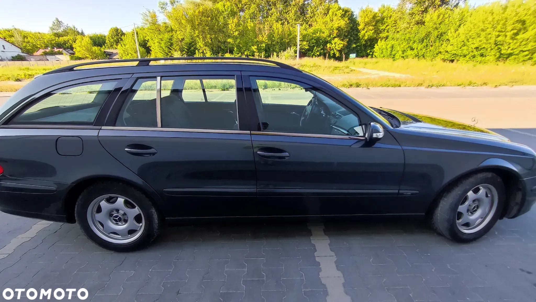 Mercedes-Benz Klasa E 200 T Kompressor Automatik Classic - 11