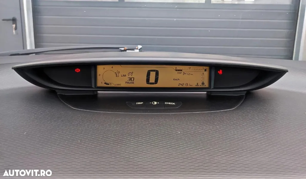 Citroën C4 Cactus - 15