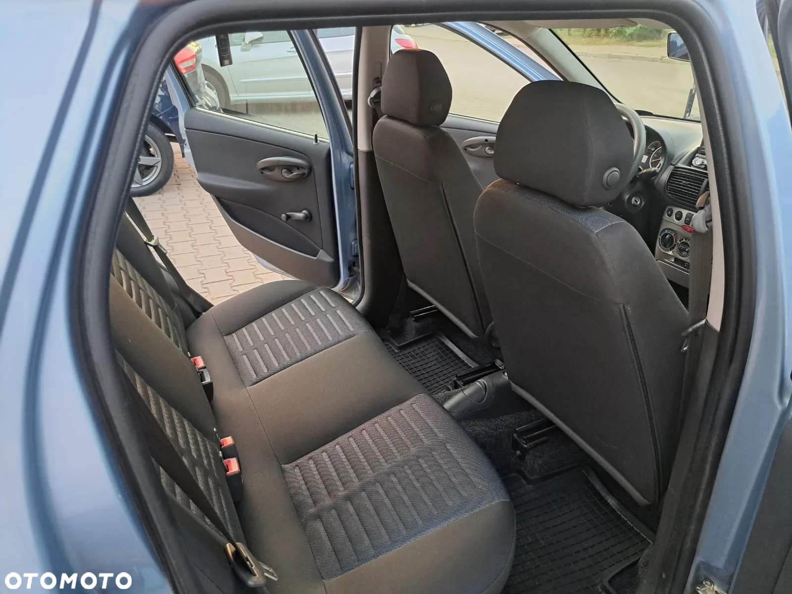 Fiat Punto 1.2 8V Classic - 12