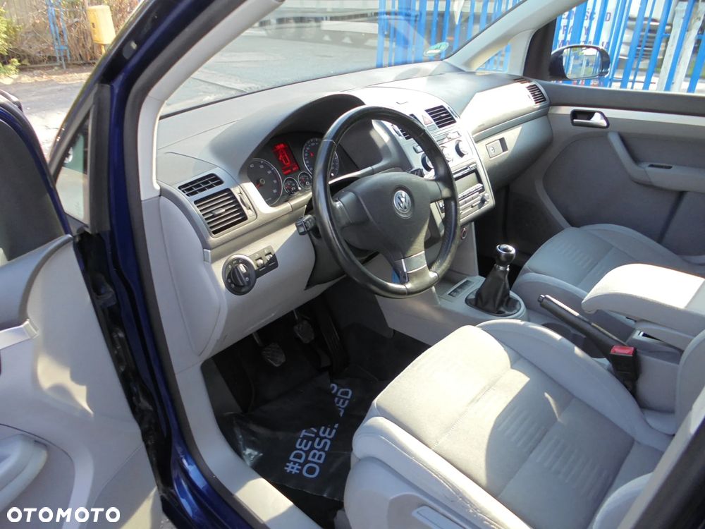 Volkswagen Touran 1.4 TSI Comfortline - 5