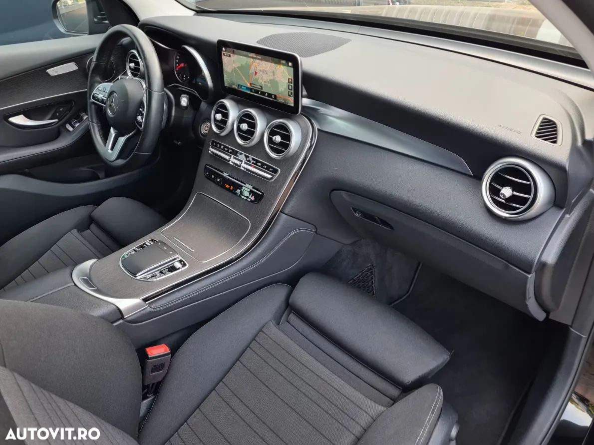 Mercedes-Benz GLC 220 d 4Matic 9G-TRONIC - 20