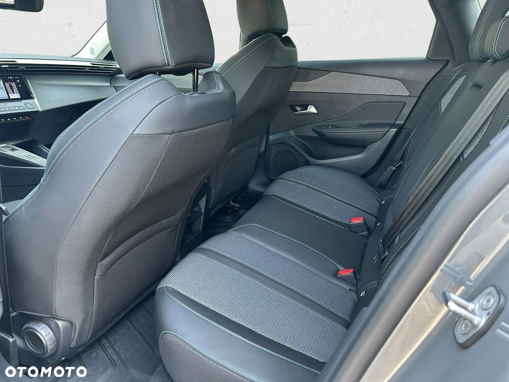Peugeot 308 - 21