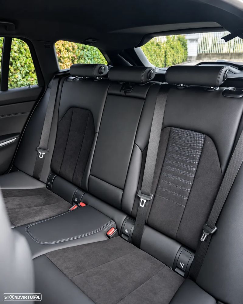 BMW 330 e Aut. M Sport - 3