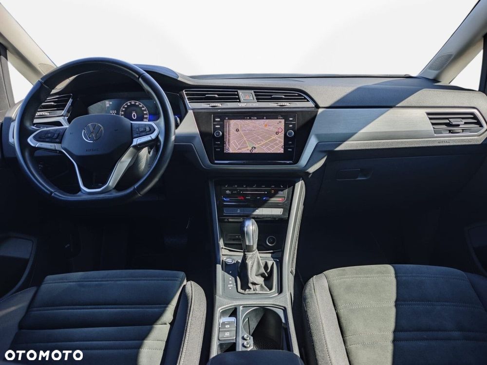 Volkswagen Touran - 7