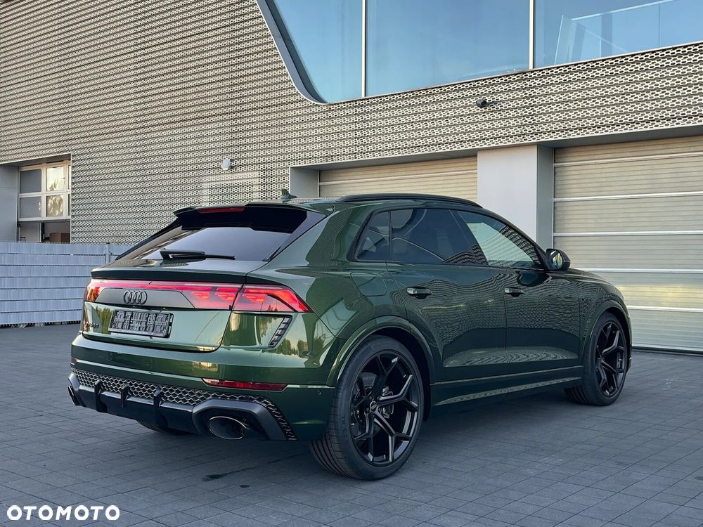 Audi RS Q8 - 22