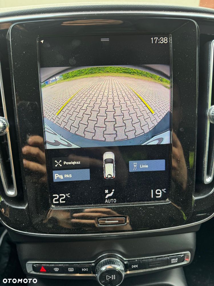 Volvo XC 40 D3 Momentum Pro - 15