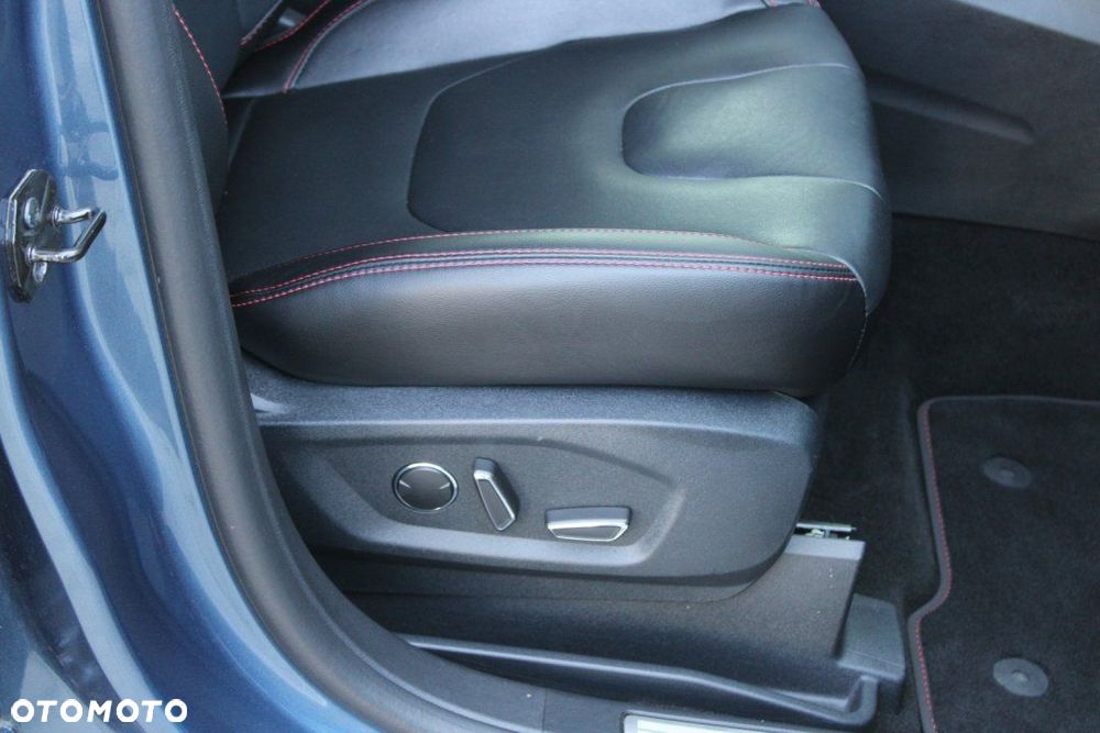 Ford S-Max - 18