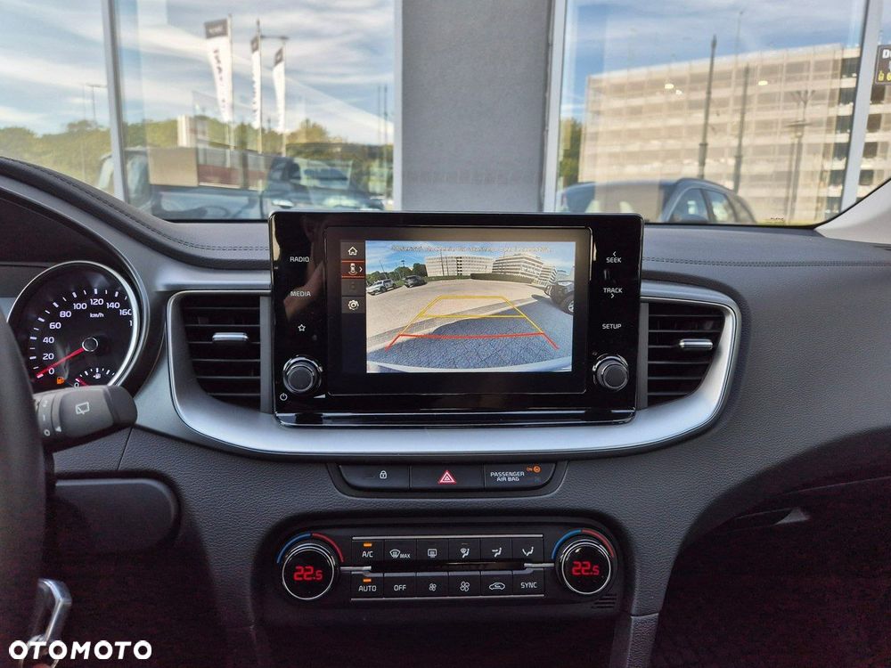 Kia Ceed 1.5 T-GDI M DCT - 25