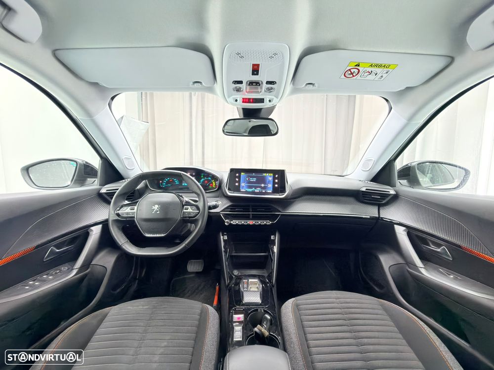Peugeot e-2008 Active - 11