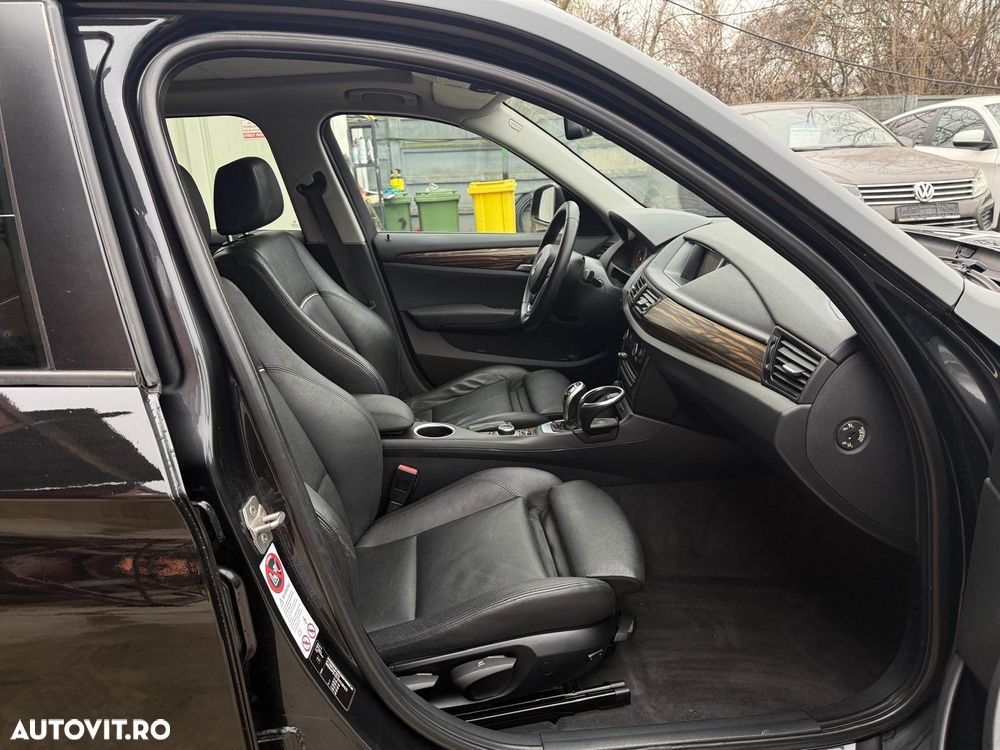 BMW X1 xDrive20d Aut. Sport Line - 17