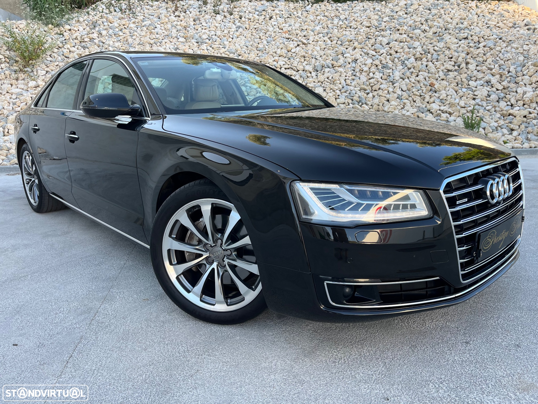 Audi A8 3.0 TDI V6 quattro Exclusive - 3