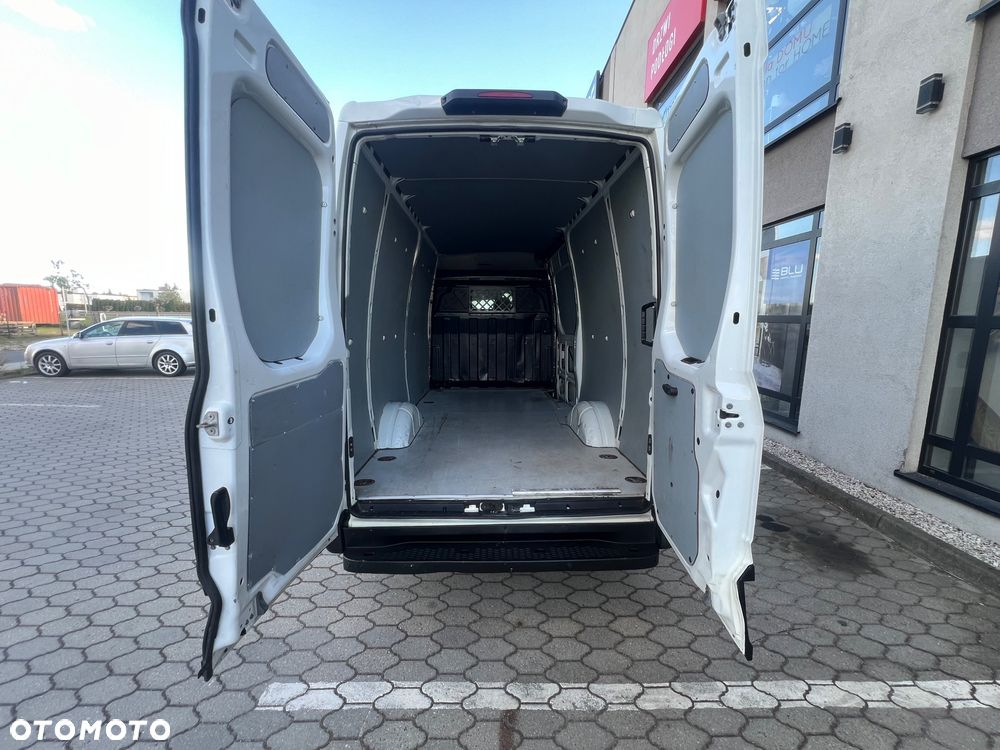 Iveco DAILY 35s18 L3H2 - 7